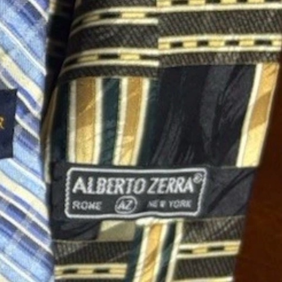 Designer Men’s Ties Lot Of 5 Multicolor 100% Silk / Polyester Luxury Brands - Picture 7 of 7